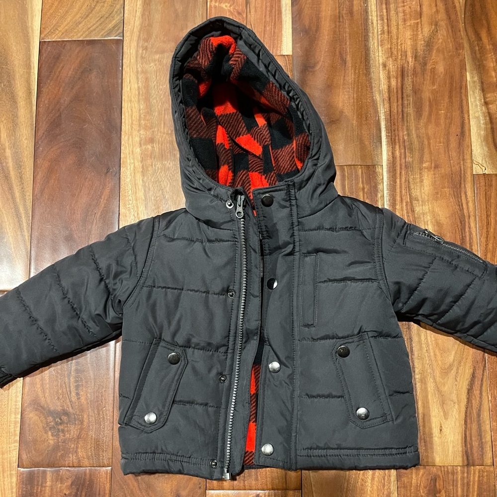 Carter’s Winter Coat size 18m